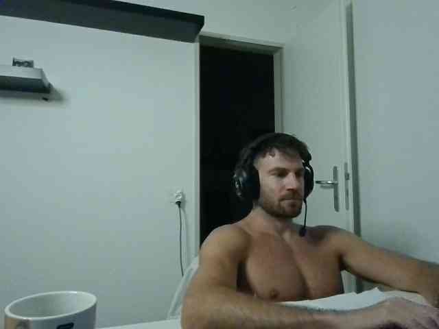 alphah-hunk Sex Cam Show