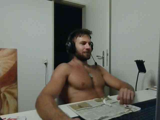 alphah-hunk