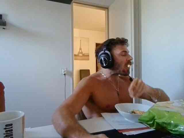 alphah-hunk
