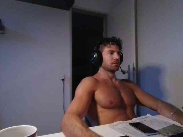 alphah-hunk