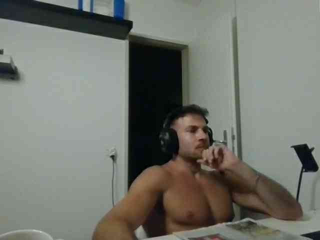 alphah-hunk