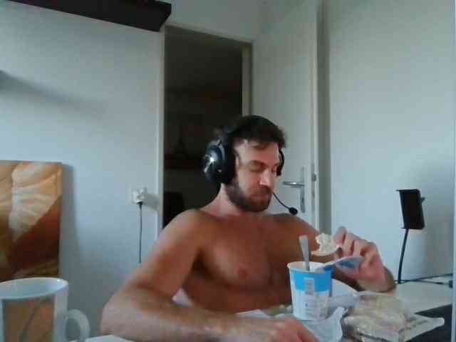 alphah-hunk alphah-hunk