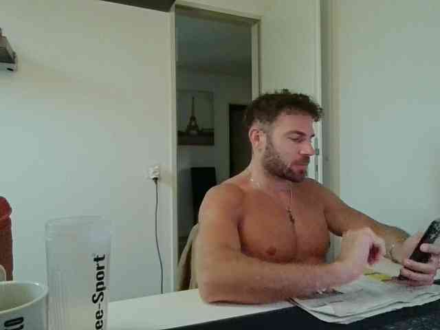alphah-hunk alphah-hunk