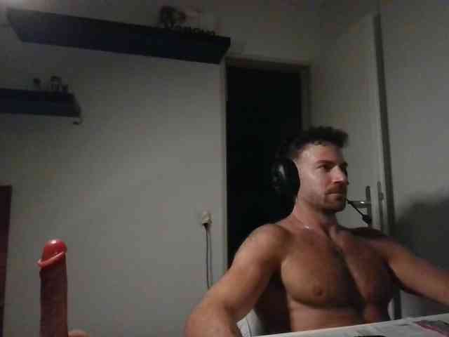 alphah-hunk alphah-hunk