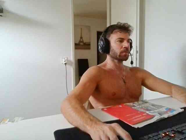 alphah-hunk alphah-hunk