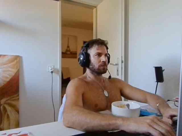 alphah-hunk