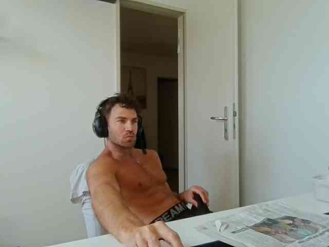 alphah-hunk