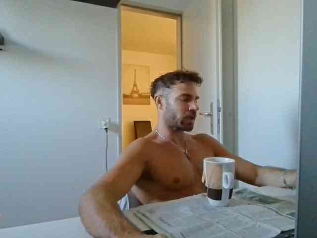 alphah-hunk