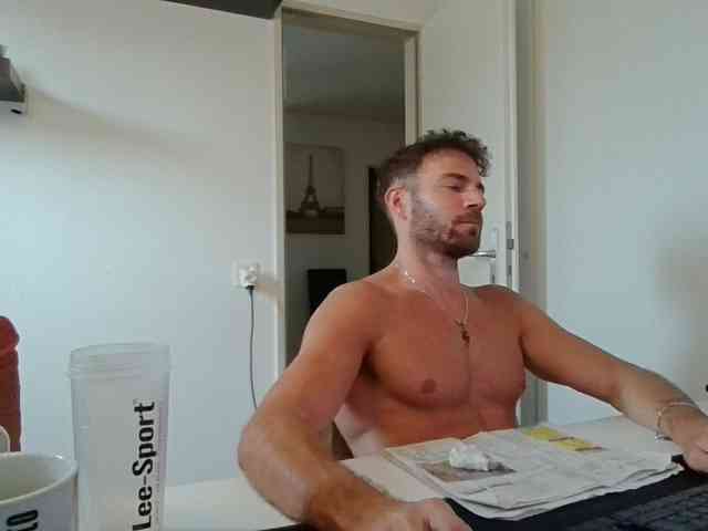 alphah-hunk