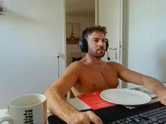 alphah-hunk