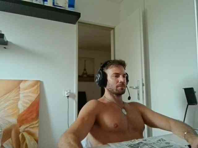 alphah-hunk