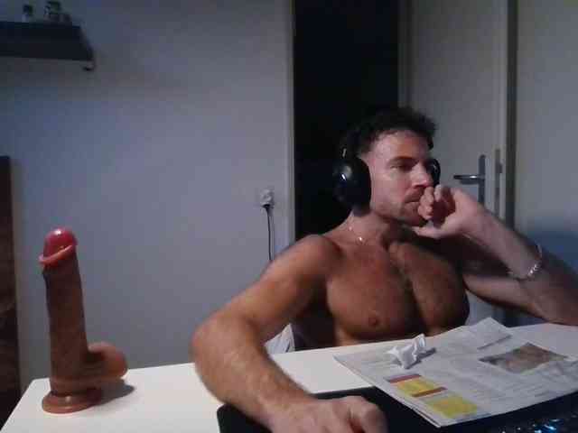 alphah-hunk