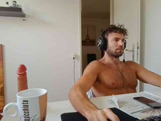 alphah-hunk