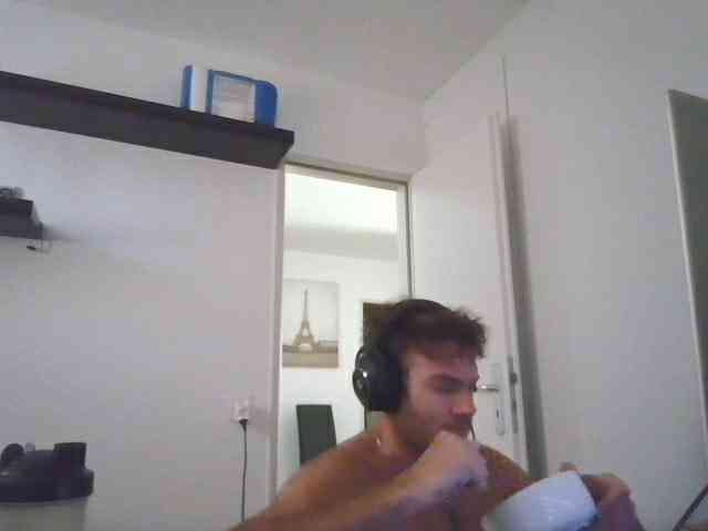 alphah-hunk Live Webcam on BongaCams