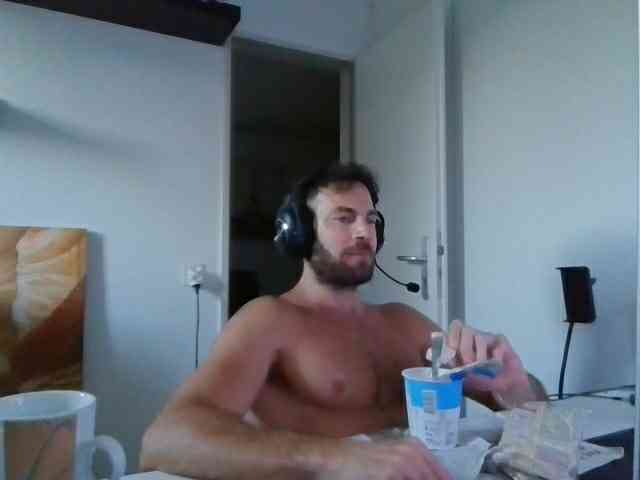 alphah-hunk