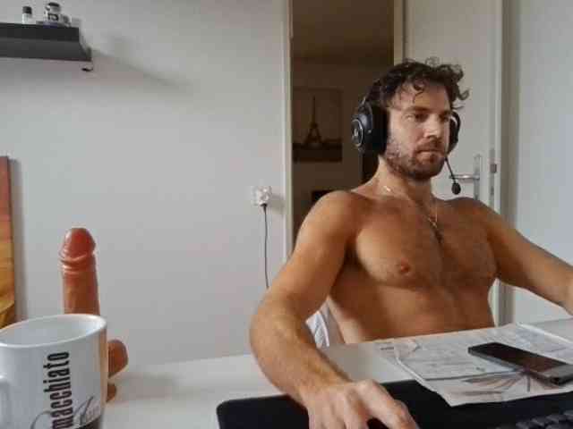 alphah-hunk alphah-hunk