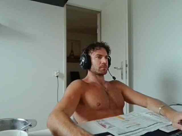 alphah-hunk