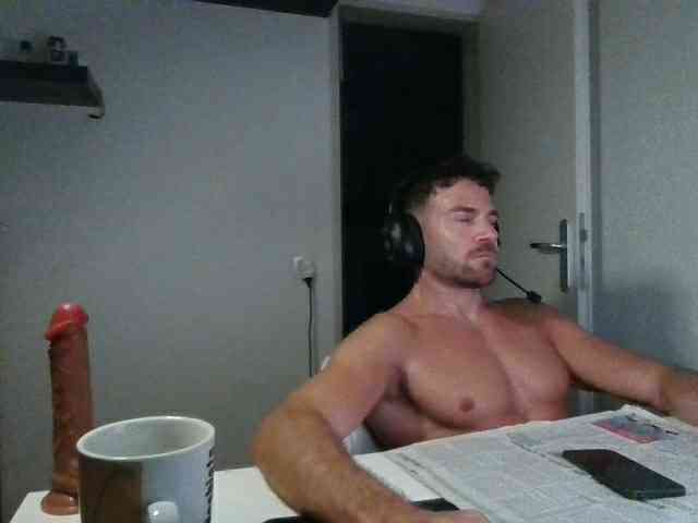 alphah-hunk alphah-hunk