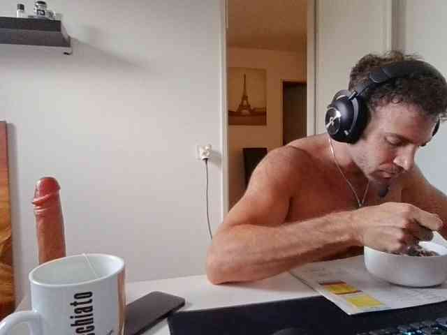 alphah-hunk