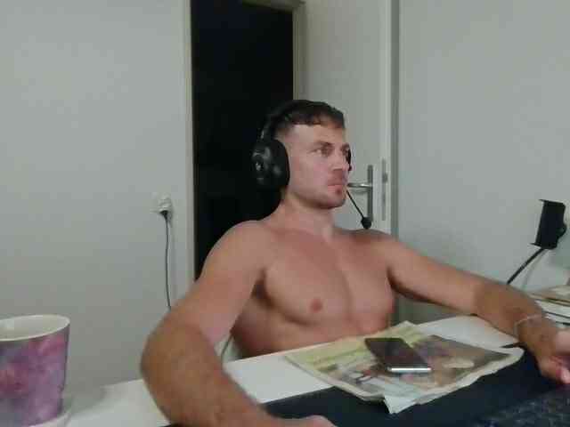 alphah-hunk alphah-hunk