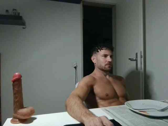 alphah-hunk