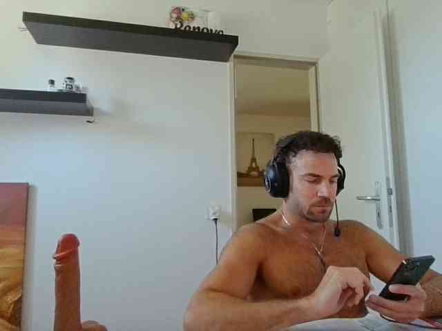 alphah-hunk alphah-hunk