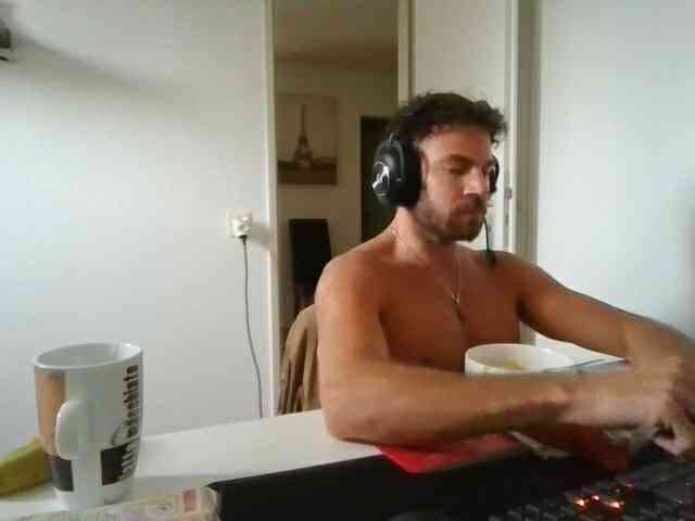 alphah-hunk