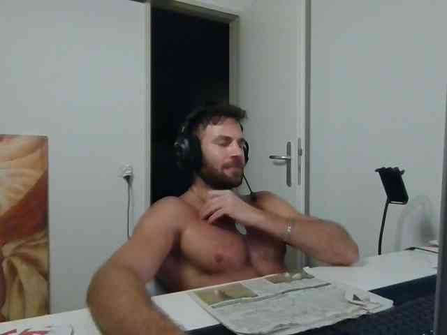 alphah-hunk