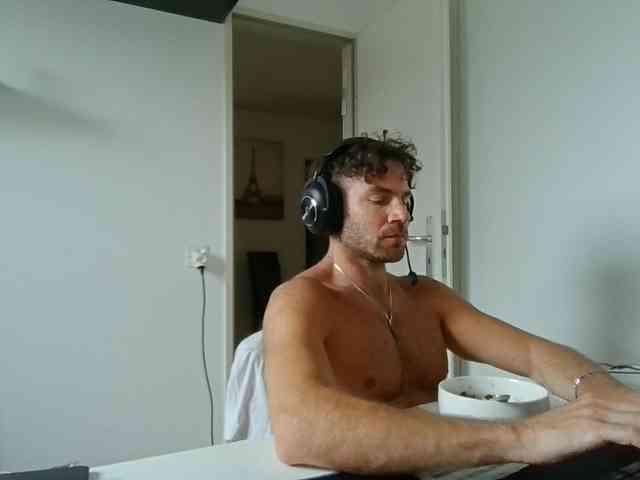 alphah-hunk