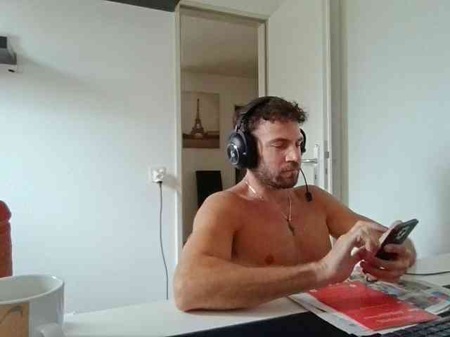 alphah-hunk
