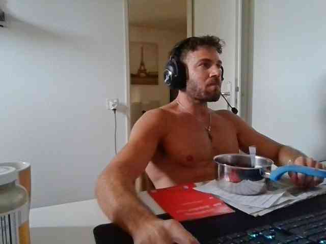 alphah-hunk