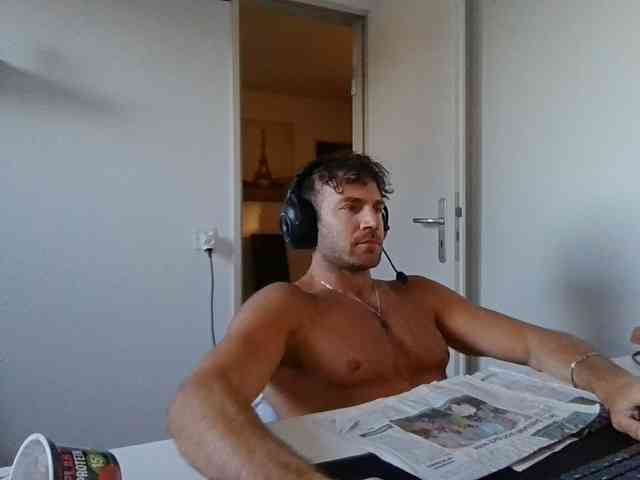 alphah-hunk