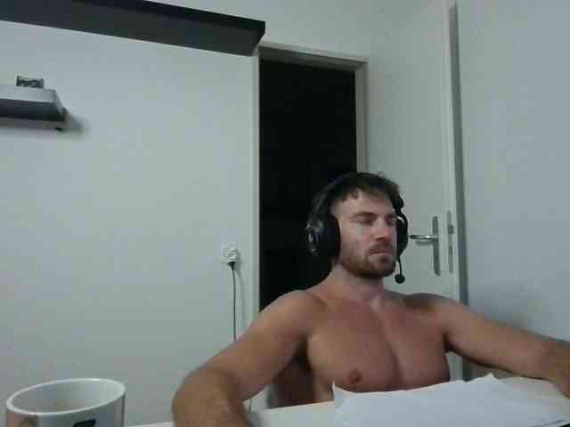 alphah-hunk Sex Cam Show