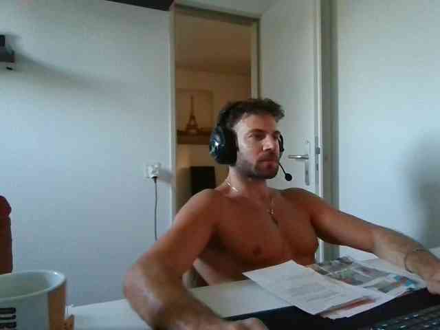 alphah-hunk