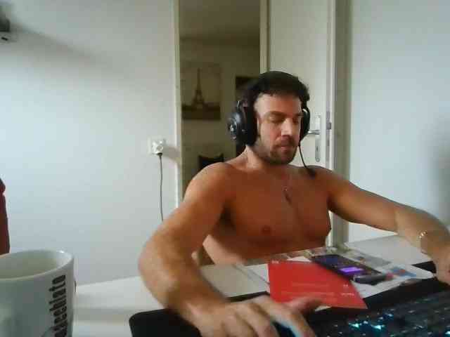 alphah-hunk