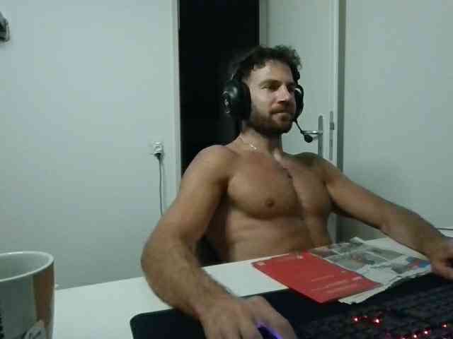 alphah-hunk alphah-hunk