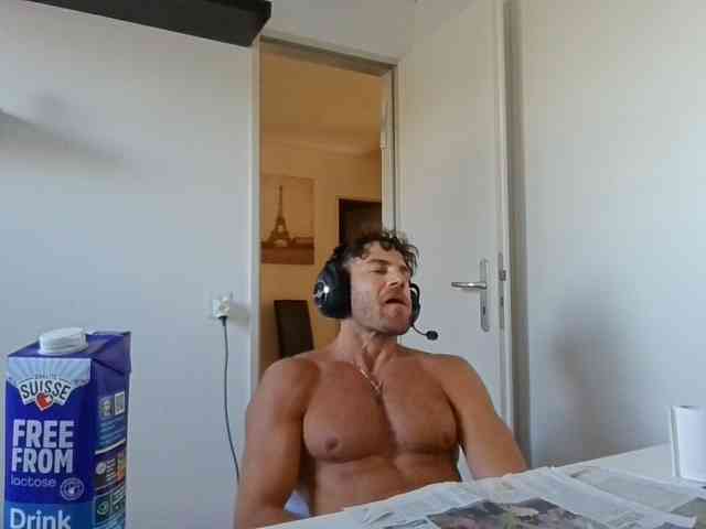 alphah-hunk
