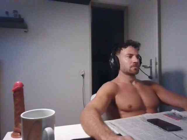 alphah-hunk