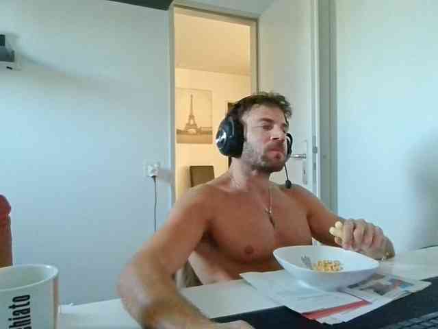 alphah-hunk alphah-hunk