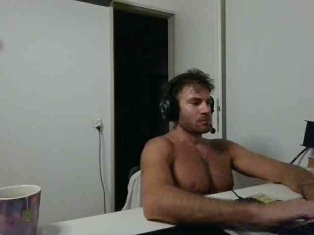 alphah-hunk