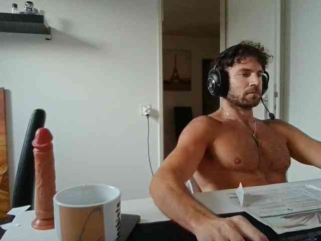 alphah-hunk