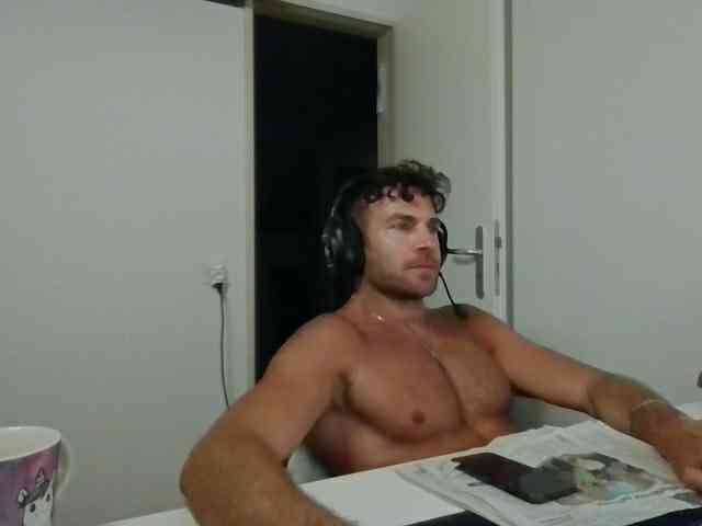 alphah-hunk
