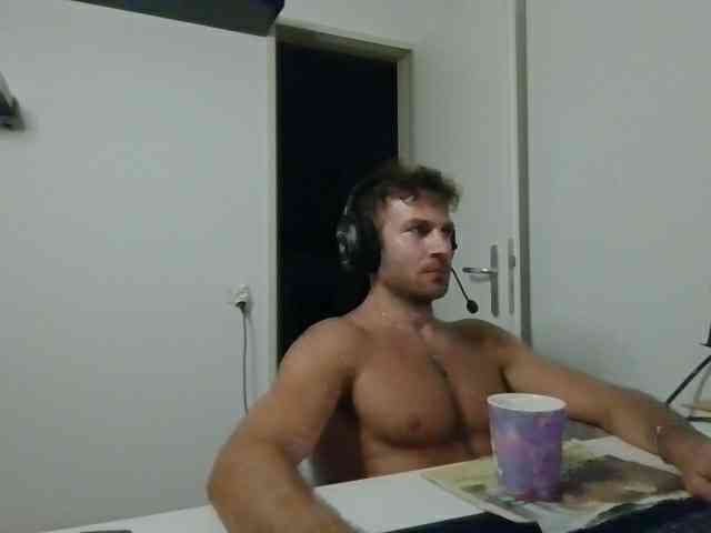 alphah-hunk alphah-hunk