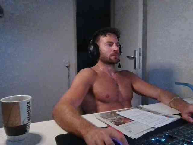 alphah-hunk