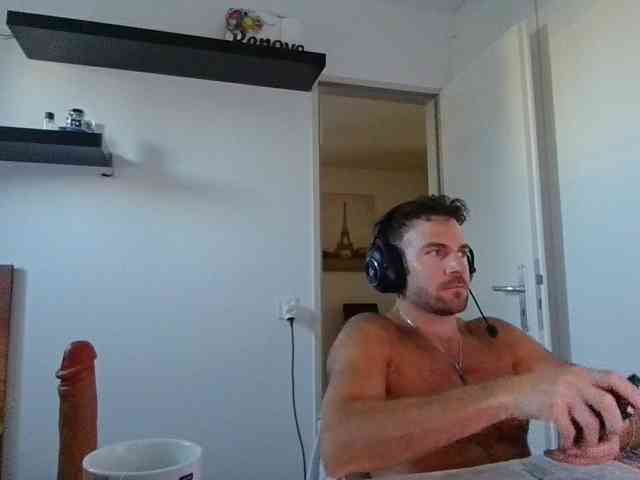 alphah-hunk alphah-hunk