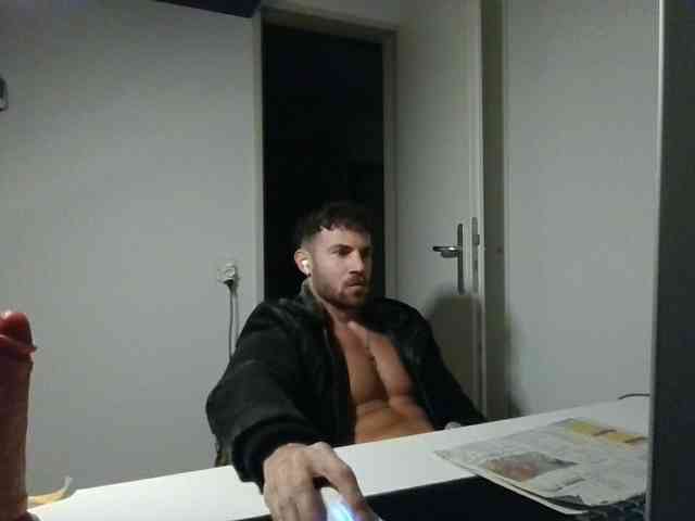 alphah-hunk