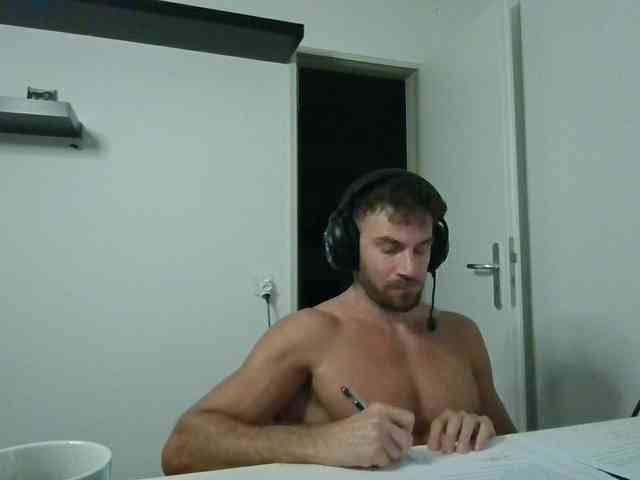alphah-hunk Sex Cam Show