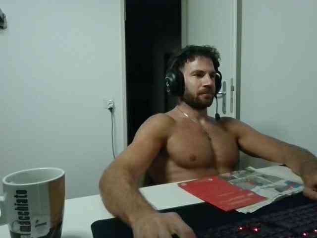 alphah-hunk