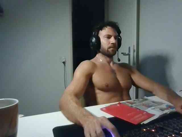 alphah-hunk alphah-hunk