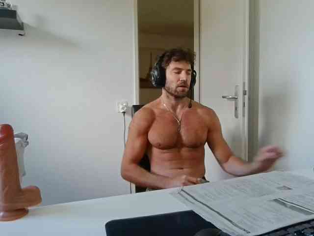 alphah-hunk